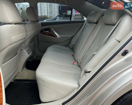 Бежевий Тойота Камрі, об'ємом двигуна 3.5 л та пробігом 170 тис. км за 9900 $, фото 54 на Automoto.ua