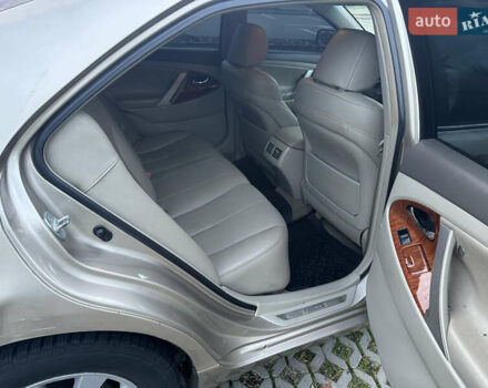 Бежевый Тойота Камри, объемом двигателя 2.4 л и пробегом 117 тыс. км за 7499 $, фото 24 на Automoto.ua