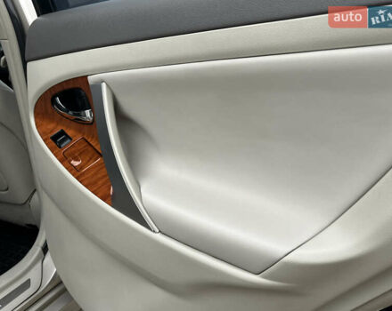 Бежевий Тойота Камрі, об'ємом двигуна 3.5 л та пробігом 170 тис. км за 8999 $, фото 44 на Automoto.ua