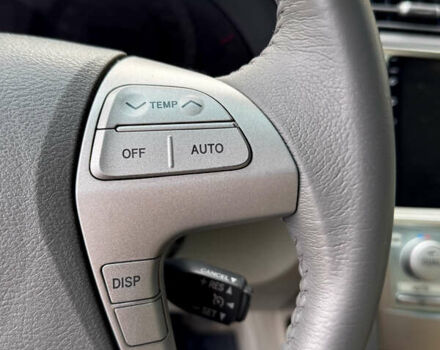 Бежевый Тойота Камри, объемом двигателя 3.5 л и пробегом 156 тыс. км за 9500 $, фото 28 на Automoto.ua