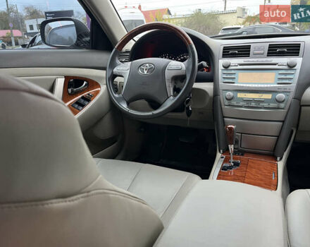 Бежевий Тойота Камрі, об'ємом двигуна 3.5 л та пробігом 170 тис. км за 9900 $, фото 36 на Automoto.ua
