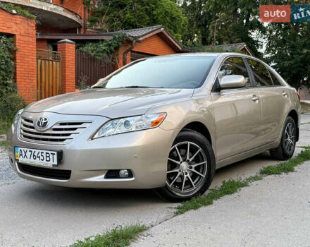 Тойота Камри 2008 в Харькове на Automoto.ua Бежевый Тойота Камри, объемом двигателя 2.4 л и пробегом 73 тыс. км за 10000 $, фото 6 на Automoto.ua