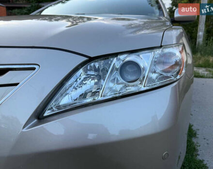 Тойота Камри 2008 в Харькове на Automoto.ua Бежевый Тойота Камри, объемом двигателя 2.4 л и пробегом 73 тыс. км за 10000 $, фото 21 на Automoto.ua