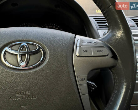 Бежевий Тойота Камрі, об'ємом двигуна 2.4 л та пробігом 305 тис. км за 7500 $, фото 22 на Automoto.ua