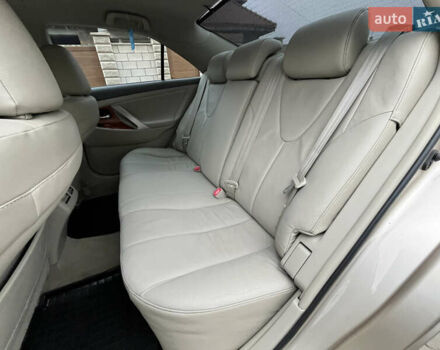 Бежевий Тойота Камрі, об'ємом двигуна 3.5 л та пробігом 170 тис. км за 8999 $, фото 40 на Automoto.ua