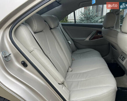 Бежевий Тойота Камрі, об'ємом двигуна 3.5 л та пробігом 170 тис. км за 8999 $, фото 36 на Automoto.ua