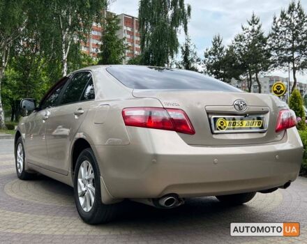 Бежевый Тойота Камри, объемом двигателя 3.5 л и пробегом 338 тыс. км за 9600 $, фото 4 на Automoto.ua