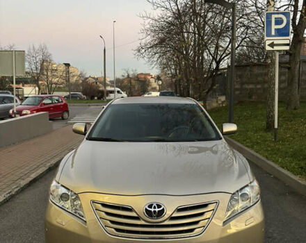 Бежевый Тойота Камри, объемом двигателя 2.4 л и пробегом 90 тыс. км за 11500 $, фото 1 на Automoto.ua