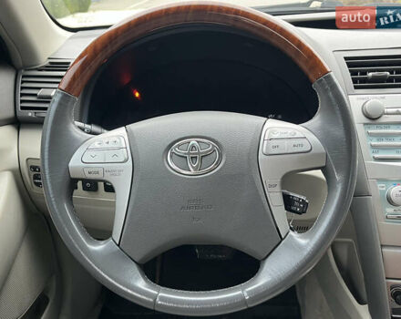 Бежевий Тойота Камрі, об'ємом двигуна 3.5 л та пробігом 170 тис. км за 8999 $, фото 22 на Automoto.ua