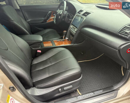 Бежевий Тойота Камрі, об'ємом двигуна 2.36 л та пробігом 320 тис. км за 6700 $, фото 22 на Automoto.ua