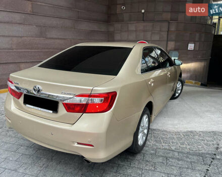 Бежевий Тойота Камрі, об'ємом двигуна 2.5 л та пробігом 247 тис. км за 12350 $, фото 82 на Automoto.ua