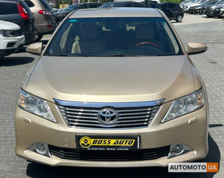 Бежевий Тойота Камрі, об'ємом двигуна 2.5 л та пробігом 157 тис. км за 13800 $, фото 1 на Automoto.ua