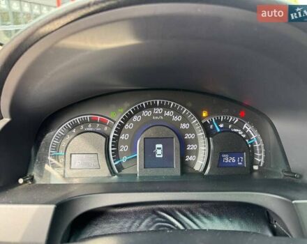 Бежевий Тойота Камрі, об'ємом двигуна 2.5 л та пробігом 192 тис. км за 11199 $, фото 21 на Automoto.ua