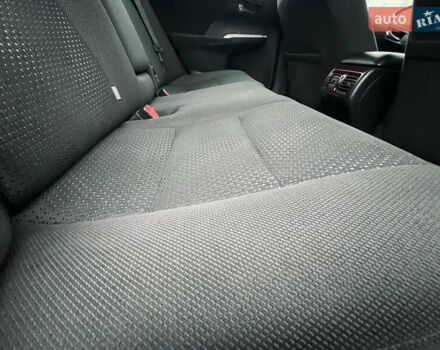 Бежевий Тойота Камрі, об'ємом двигуна 2.5 л та пробігом 247 тис. км за 12350 $, фото 41 на Automoto.ua