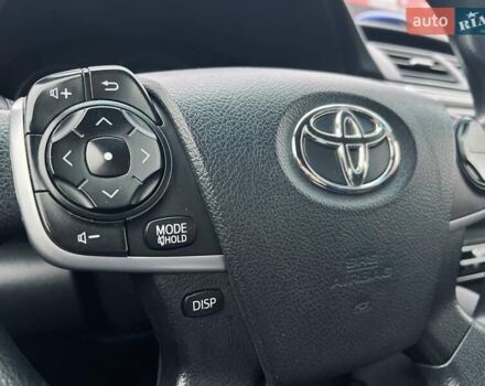 Бежевий Тойота Камрі, об'ємом двигуна 2.5 л та пробігом 247 тис. км за 12350 $, фото 29 на Automoto.ua