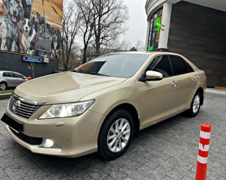 Бежевий Тойота Камрі, об'ємом двигуна 2.5 л та пробігом 247 тис. км за 11950 $, фото 4 на Automoto.ua