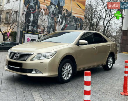 Бежевий Тойота Камрі, об'ємом двигуна 2.5 л та пробігом 247 тис. км за 12350 $, фото 76 на Automoto.ua