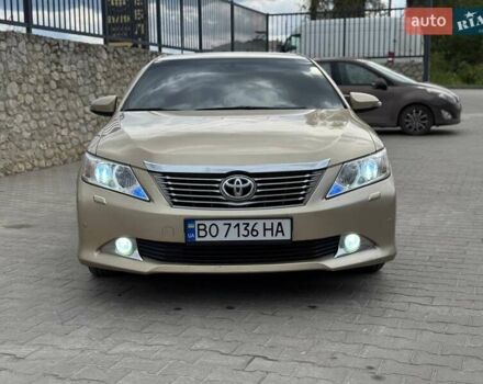 Бежевий Тойота Камрі, об'ємом двигуна 2.5 л та пробігом 192 тис. км за 11199 $, фото 1 на Automoto.ua