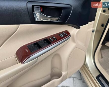 Бежевий Тойота Камрі, об'ємом двигуна 2.5 л та пробігом 192 тис. км за 11199 $, фото 15 на Automoto.ua