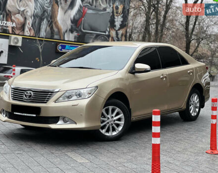 Бежевий Тойота Камрі, об'ємом двигуна 2.5 л та пробігом 247 тис. км за 12350 $, фото 90 на Automoto.ua
