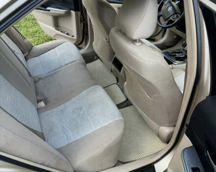 Бежевый Тойота Камри, объемом двигателя 2.49 л и пробегом 160 тыс. км за 10500 $, фото 4 на Automoto.ua