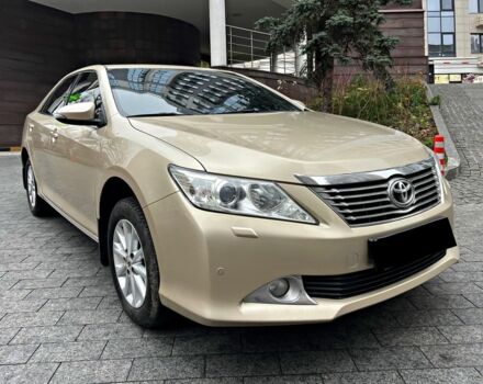Бежевий Тойота Камрі, об'ємом двигуна 2.5 л та пробігом 247 тис. км за 11950 $, фото 7 на Automoto.ua