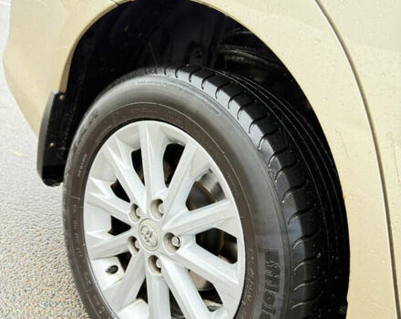 Тойота Камри 2012 в Броварах на Automoto.ua Бежевый Тойота Камри, объемом двигателя 2.49 л и пробегом 275 тыс. км за 12900 $, фото 16 на Automoto.ua