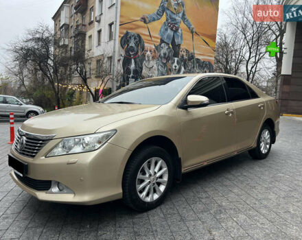 Бежевий Тойота Камрі, об'ємом двигуна 2.5 л та пробігом 247 тис. км за 12350 $, фото 75 на Automoto.ua