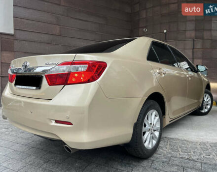 Бежевий Тойота Камрі, об'ємом двигуна 2.5 л та пробігом 247 тис. км за 12350 $, фото 17 на Automoto.ua