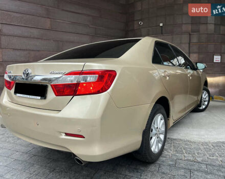 Бежевий Тойота Камрі, об'ємом двигуна 2.5 л та пробігом 247 тис. км за 12350 $, фото 95 на Automoto.ua