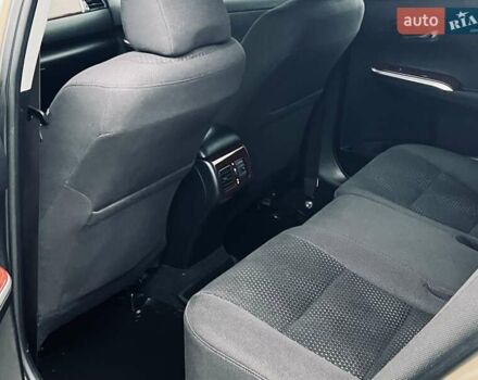 Бежевий Тойота Камрі, об'ємом двигуна 2.5 л та пробігом 247 тис. км за 12350 $, фото 61 на Automoto.ua