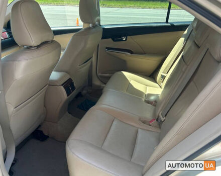 Бежевий Тойота Камрі, об'ємом двигуна 2.5 л та пробігом 157 тис. км за 13800 $, фото 14 на Automoto.ua