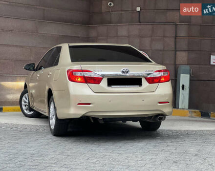 Бежевий Тойота Камрі, об'ємом двигуна 2.5 л та пробігом 247 тис. км за 12350 $, фото 81 на Automoto.ua