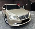 Бежевий Тойота Камрі, об'ємом двигуна 2.5 л та пробігом 247 тис. км за 11950 $, фото 2 на Automoto.ua