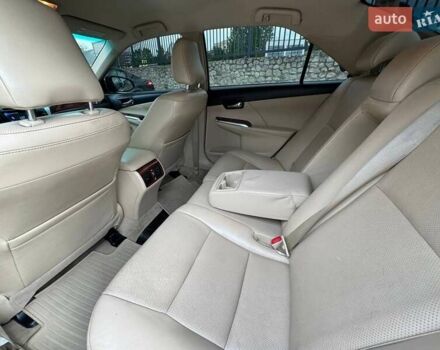 Бежевий Тойота Камрі, об'ємом двигуна 2.5 л та пробігом 192 тис. км за 11199 $, фото 14 на Automoto.ua