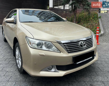 Бежевий Тойота Камрі, об'ємом двигуна 2.5 л та пробігом 247 тис. км за 12350 $, фото 91 на Automoto.ua
