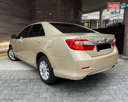 Бежевий Тойота Камрі, об'ємом двигуна 2.5 л та пробігом 247 тис. км за 12350 $, фото 67 на Automoto.ua