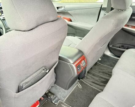 Тойота Камри 2012 в Броварах на Automoto.ua Бежевый Тойота Камри, объемом двигателя 2.49 л и пробегом 275 тыс. км за 12900 $, фото 12 на Automoto.ua