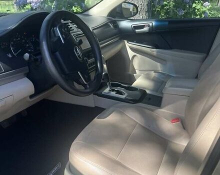 Бежевий Тойота Камрі, об'ємом двигуна 2.49 л та пробігом 152 тис. км за 11000 $, фото 2 на Automoto.ua