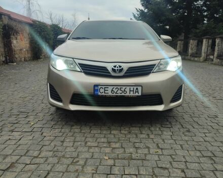 Бежевый Тойота Камри, объемом двигателя 2.5 л и пробегом 250 тыс. км за 11800 $, фото 1 на Automoto.ua