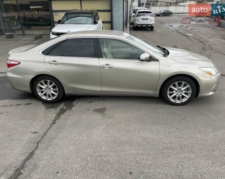 Бежевый Тойота Камри, объемом двигателя 2.5 л и пробегом 133 тыс. км за 12999 $, фото 3 на Automoto.ua