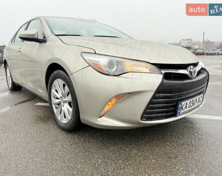 Бежевый Тойота Камри, объемом двигателя 2.49 л и пробегом 79 тыс. км за 12900 $, фото 1 на Automoto.ua
