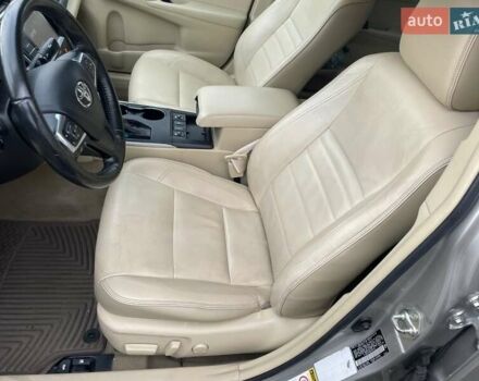 Бежевый Тойота Камри, объемом двигателя 2.5 л и пробегом 133 тыс. км за 12999 $, фото 10 на Automoto.ua