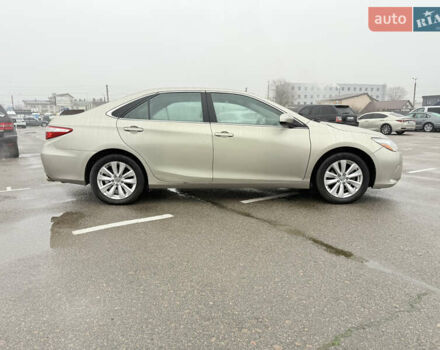 Бежевый Тойота Камри, объемом двигателя 2.49 л и пробегом 79 тыс. км за 12900 $, фото 6 на Automoto.ua