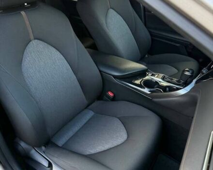 Тойота Камри 2017 в Черновцах на Automoto.ua Бежевый Тойота Камри, объемом двигателя 2.49 л и пробегом 75 тыс. км за 21900 $, фото 10 на Automoto.ua