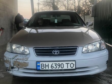 Тойота Камри 2001 в Татарбунарах на Automoto.ua Бежевый Тойота Камри, объемом двигателя 2.2 л и пробегом 172 тыс. км за 3500 $, фото 1 на Automoto.ua