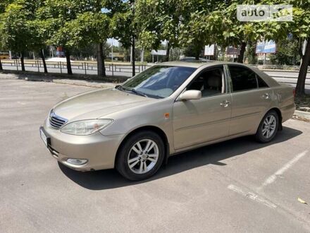 Тойота Камрі 2003 у Херсоні на Automoto.ua Бежевий Тойота Камрі, об'ємом двигуна 2.4 л та пробігом 303 тис. км за 5950 $, фото 1 на Automoto.ua