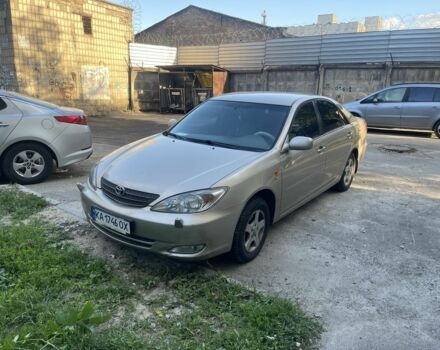 Бежевый Тойота Камри, объемом двигателя 2.4 л и пробегом 375 тыс. км за 4000 $, фото 1 на Automoto.ua