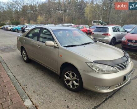 Бежевий Тойота Камрі, об'ємом двигуна 2.36 л та пробігом 300 тис. км за 5303 $, фото 1 на Automoto.ua