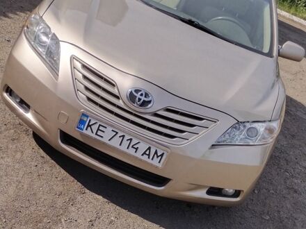 Бежевый Тойота Камри, объемом двигателя 2.4 л и пробегом 200 тыс. км за 6500 $, фото 1 на Automoto.ua